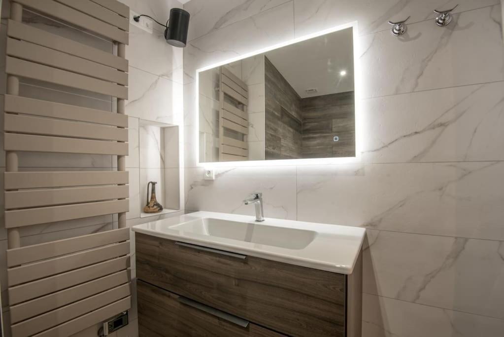 L'Escapade Apartment Angers Exterior photo